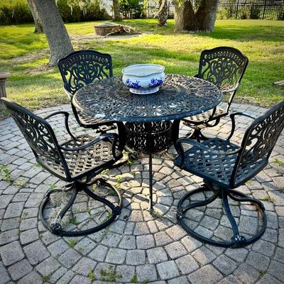 5-piece outdoor set