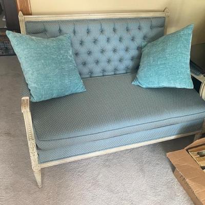 Estate Sales By Olga in Colonia, NJ