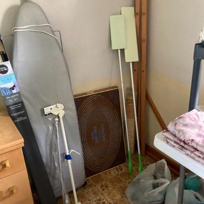 needlework stretcher