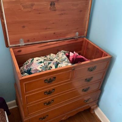 Cedar lined blanket chest w/ one drawer 