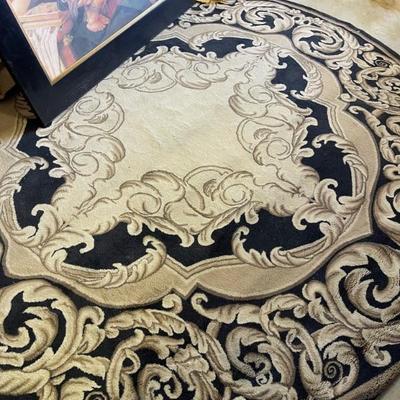 Round rug 