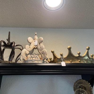 crowns