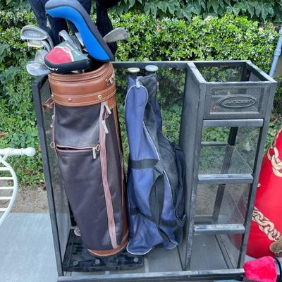 Golfing items 