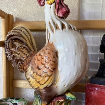 Rooster decor 