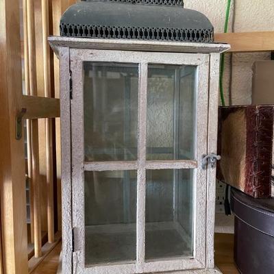 Garden lantern 