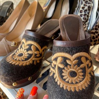 Shoes 