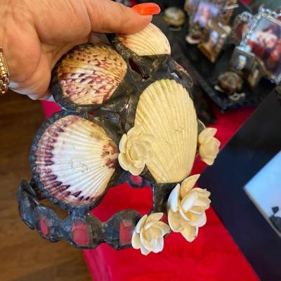 Shell crown 