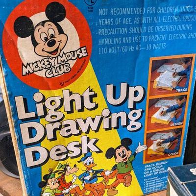 Mickey Mouse Club Light Up Drawing Desk