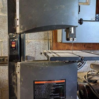 Band saw