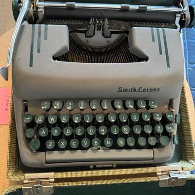 1954 Smith Corona typewriter