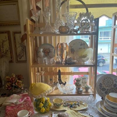 CRYSTAL AND DECOR