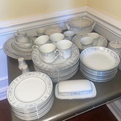 71 piece Sheffield Blue Whisper