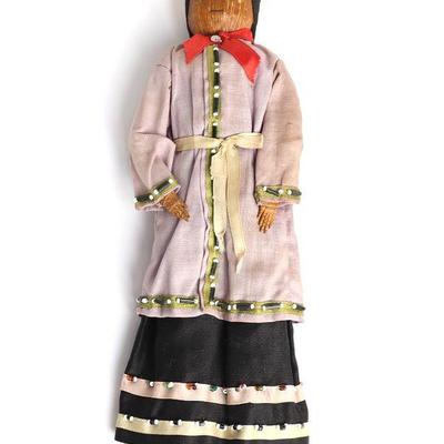 Native American Seneca Peoples Female Doll