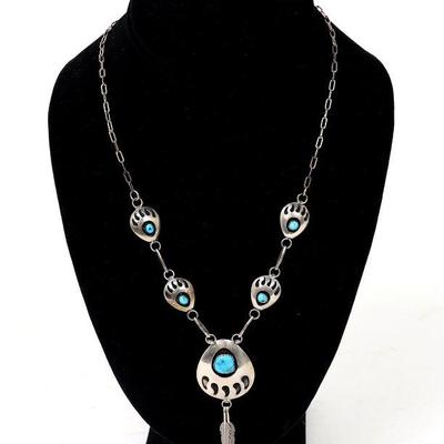 Lovely Sterling Silver & Turquoise Bear Paw Necklace