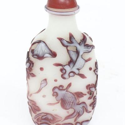 Red & White Chinese Peking Glass Snuff Bottle