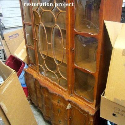 French Provincial style china hutch, needs refinished & glass