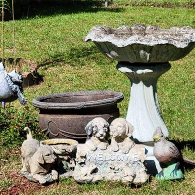 "Redefined Style at Hill Avenue" in Aiken, SC. Closing Tue 6/11 at 8pm. Pickup is Thu 6/13 2-6pm. Please click here to view...