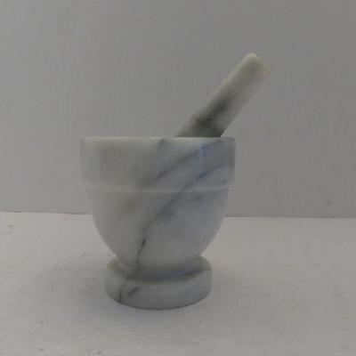 Vintage Marble Mortal & Pestle - Mortar: 4" Diameter x 4" Tall