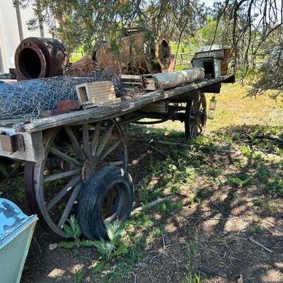 Yard sale photo in Littleton, CO