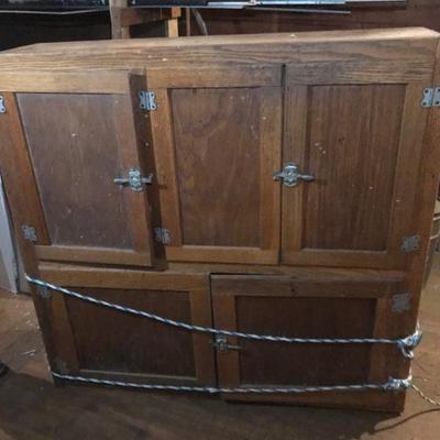 Hoosier cabinet 