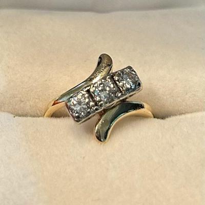 Three stone diamond ring 0.33 carat set in 14 K gold.Appraisal provided.