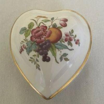 Spode Bone China Heart Box