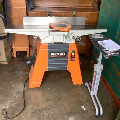 TOSH308 Rigid Jointer/Planer	Unit is approximately 40' Tall x 46' Wide.  120/240v.   Comes with a Flip Top Portable Work Support.

