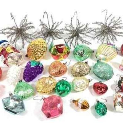 DILA711 Very Old Tinsel Star Clusters & Vintage Ornaments	Some mercury ornaments stamped West Germany, Czechoslovakia.
