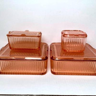 DILA204 Vintage Rose Refrigerator Dishes	4pc Rose color glass dishes with lids.
