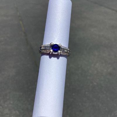 KIHE732 Stunning Natural Blue Sapphire & Diamond Ring	Purchased from reputable Alana, Antique & Estate Jewelry in 2013, per original...
