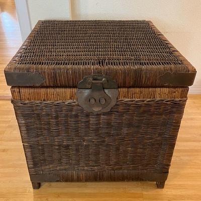KKV055 Asian Inspired Rattan Chest