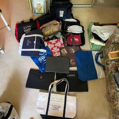 KKV122- Mystery Lot Of Bags