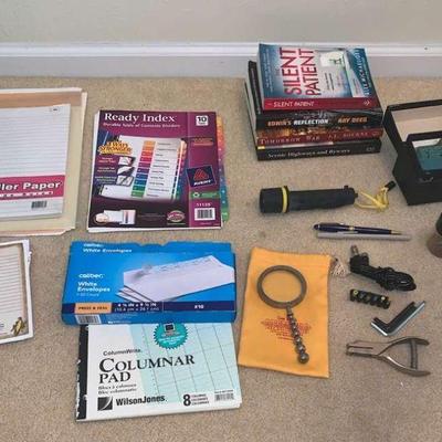 KKV117 Novels and Office Supplies