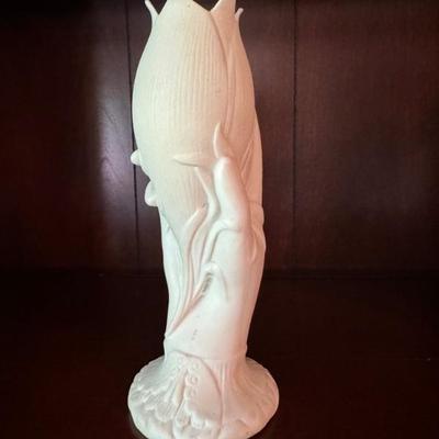 Victoria Parian Spill Vase 