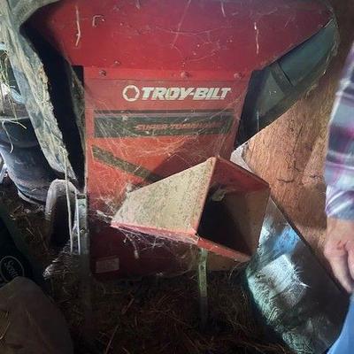 TROY-BILT Wood Chipper
