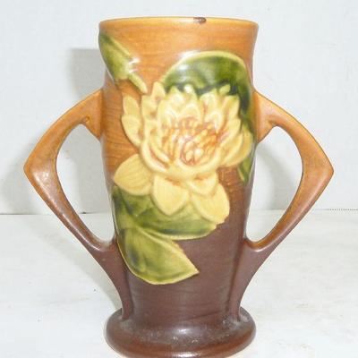 Roseville vase