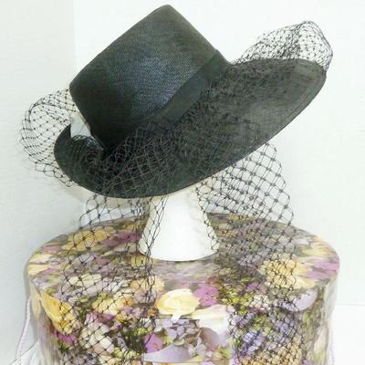 designer hat NICE
