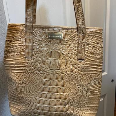 Ladies purses 