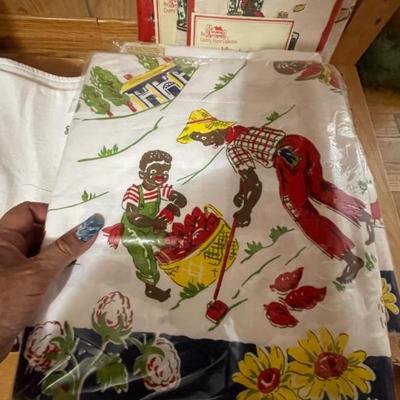 Tablecloths 