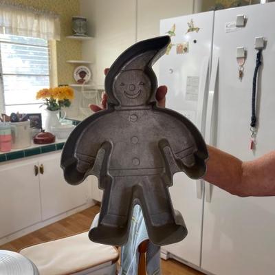 Large cake ANTIQUE 