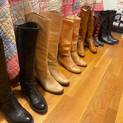 Ladies  boots 