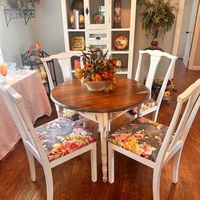 Farmhouse 48 round dining room table and chairs