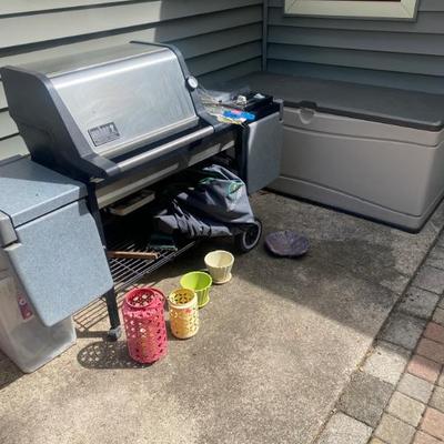 Yard sale photo in Kaukauna, WI