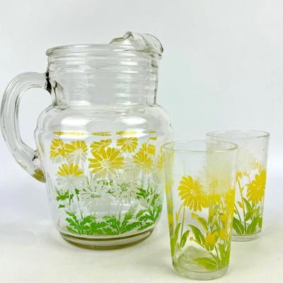 #224 • VIntage Glass Pitcher with Daisies & 2 Matching Glasses
https://www.lux.bid