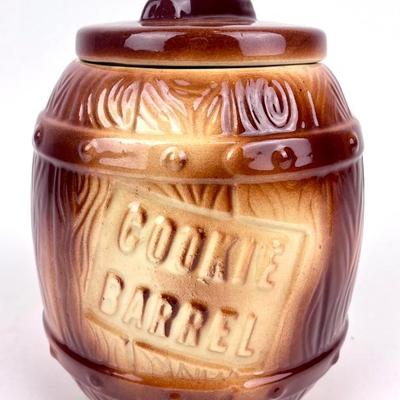 #57 • McCoy Vintage 1950's Cookie Barrel Jar
https://www.lux.bid