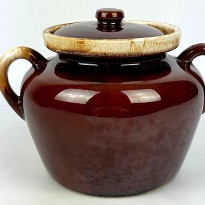 #61 • McCoy Pottery Brown Drip Cookie Jar #342
https://www.lux.bid