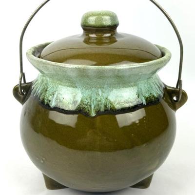 #74 • Hull Bean Pot Cookie Jar Drip Glaze Avacado Color
https://www.lux.bid