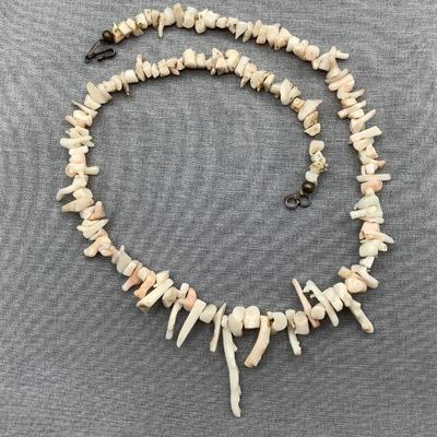 White strand coral necklace