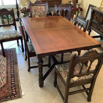 Jacobean dining table, 6 tapestry chairs