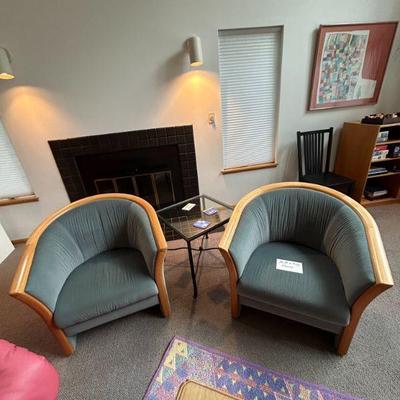 McM Sitting Chairs